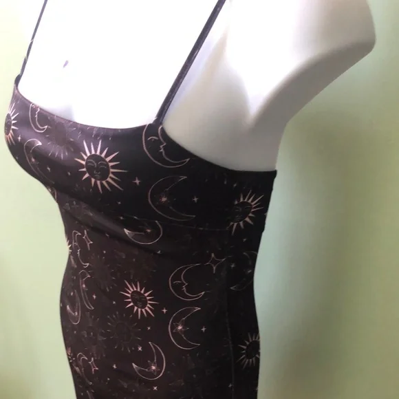 Urban Outfitters Ladies Black Celestial Sun Moon Stars Pullover Mini Dress S-p - Picture 5 of 16